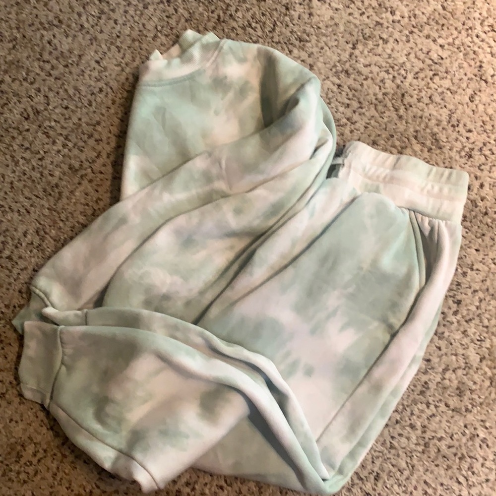MINT GREEN TYE DYE SWEATSUIT SET